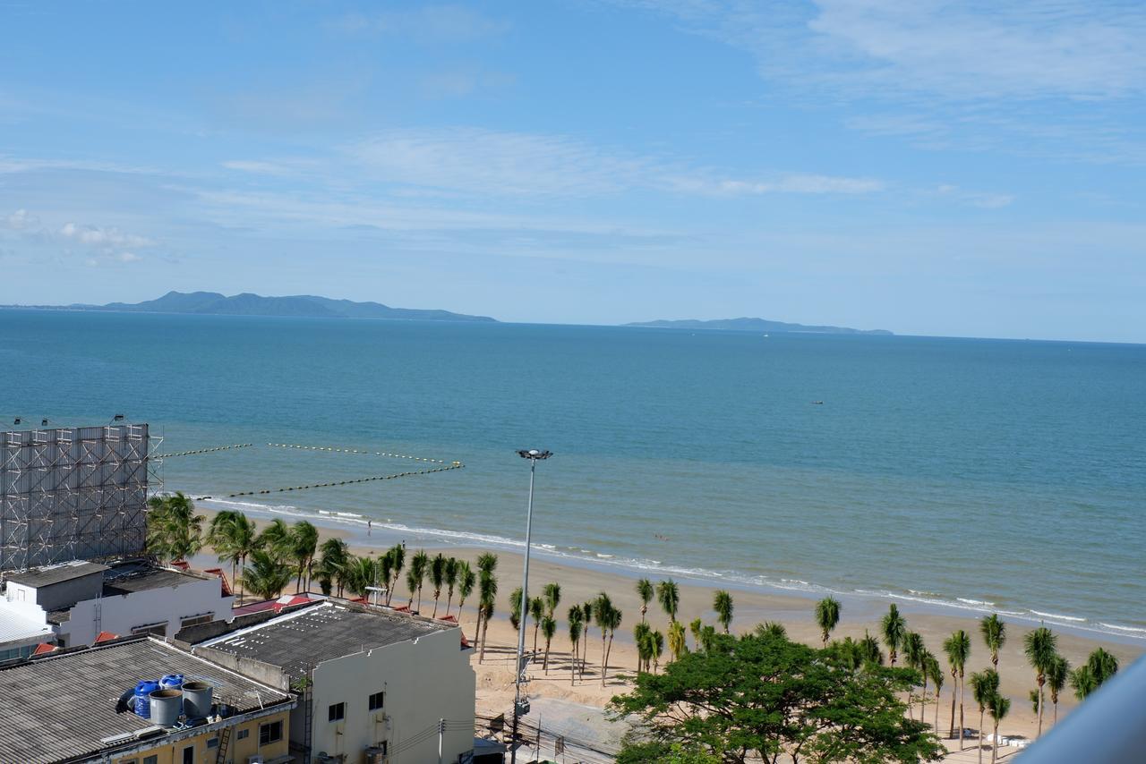 Viewtalay Beachfront By Nd Pattaya Exterior photo